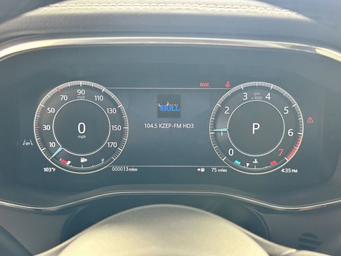 Used 2026 Jaguar F-PACE R-Dynamic S image 17