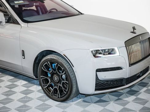 Used 2022 Rolls-Royce Ghost Black Badge image 4