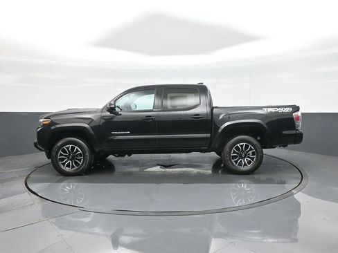 Certified 2023 Toyota Tacoma TRD Sport w/ Technology Package AWD/4WD image 4