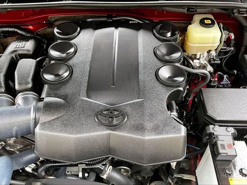 Used 2021 Toyota 4Runner SR5 Premium image 31