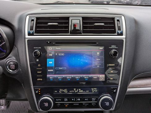 Used 2019 Subaru Outback 3.6R Limited AWD/4WD image 21