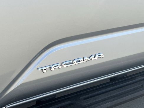 Used 2024 Toyota Tacoma SR5 image 32