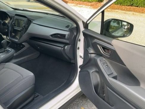 Used 2025 Subaru Crosstrek 2.0i AWD/4WD image 10