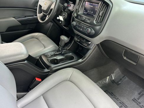 Used 2020 Chevrolet Colorado W/T w/ WT Convenience Package RWD image 31