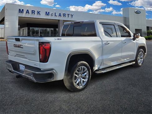Used 2021 GMC Sierra 1500 SLT image 3