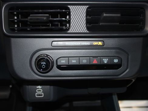 New 2026 Ford Maverick XL FWD image 47