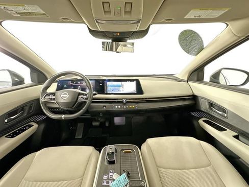 Used 2024 Nissan Ariya AWD image 32