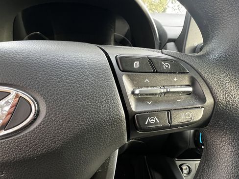 Used 2023 Hyundai Kona SEL image 20