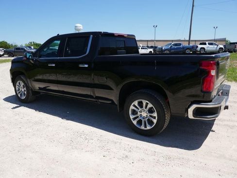 New 2026 Chevrolet Silverado 1500 LTZ w/ LTZ Premium Package AWD/4WD image 9
