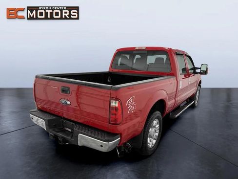 Used 2013 Ford F250 Lariat w/ Lariat Chrome Pkg image 6