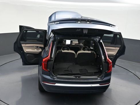 New 2026 Volvo XC90 B6 Plus w/ Protection Package Premier AWD/4WD image 33