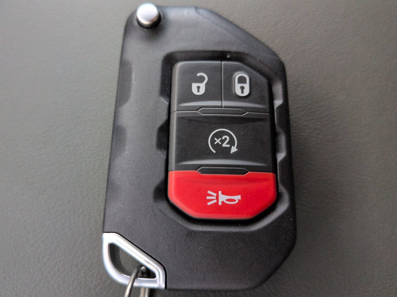 Used 2024 Jeep Wrangler High Altitude AWD/4WD image 32