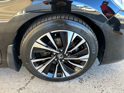 Used 2016 Honda Accord EX image 13