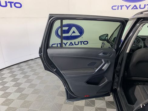 Used 2021 Volkswagen Tiguan S FWD image 30