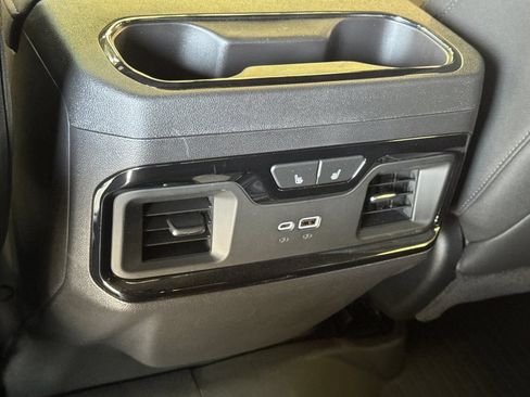 New 2026 GMC Sierra 1500 AT4 w/ AT4 Premium Package AWD/4WD image 13