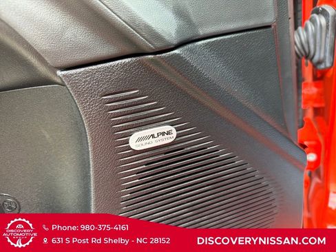 Used 2023 Dodge Challenger SXT w/ Plus Package image 13