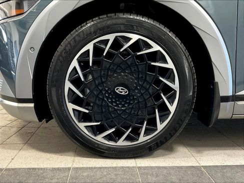 Used 2024 Hyundai Ioniq 5 Limited image 7