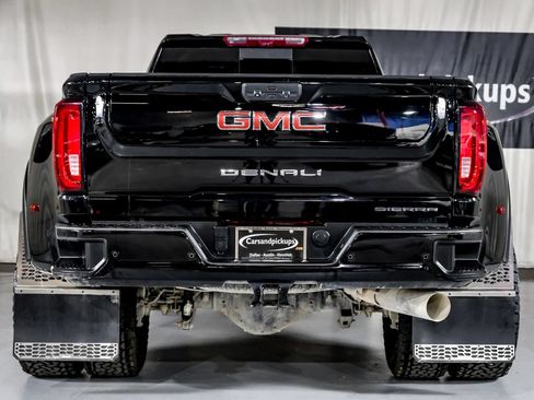 Used 2023 GMC Sierra 3500 Denali w/ Technology Package AWD/4WD image 10