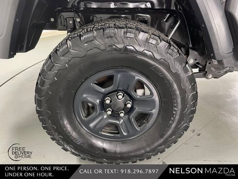 Used 2021 Jeep Gladiator Sport w/ Trailer Tow Package image 13