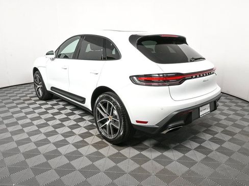 Certified 2026 Porsche Macan image 3