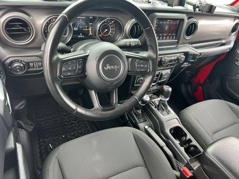 Used 2022 Jeep Gladiator Sport AWD/4WD image 36