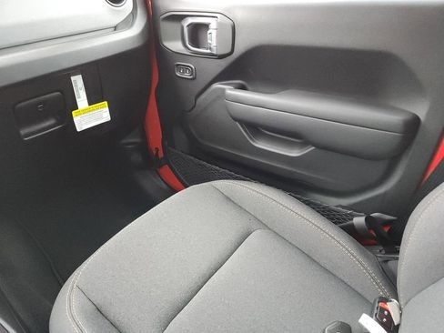 New 2026 Jeep Gladiator Sport image 14