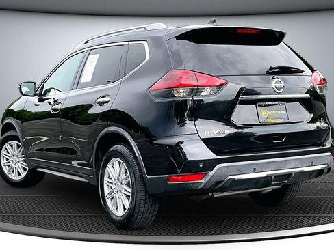 Used 2019 Nissan Rogue SV AWD/4WD image 4