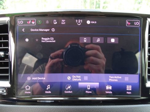 Used 2024 Chrysler Pacifica Touring-L FWD image 25