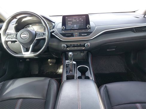 Used 2023 Nissan Altima 2.5 SR image 9