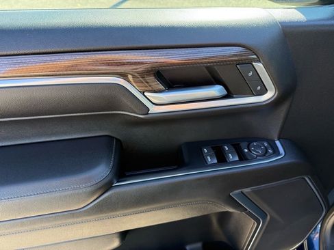 Used 2022 Chevrolet Silverado 1500 LT image 15