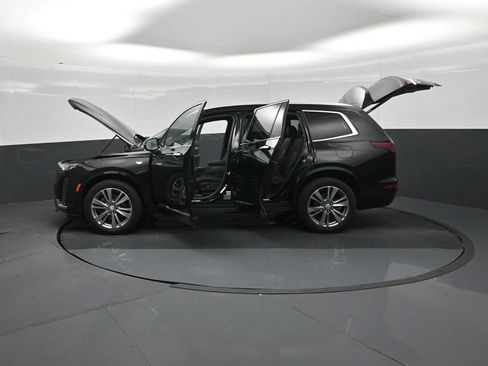 Used 2024 Cadillac XT6 Premium Luxury w/ Technology Package AWD/4WD image 62