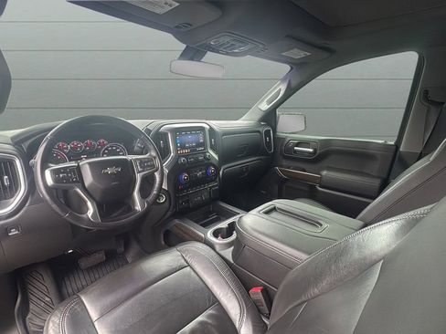 Used 2020 Chevrolet Silverado 1500 LT Trail Boss AWD/4WD image 13
