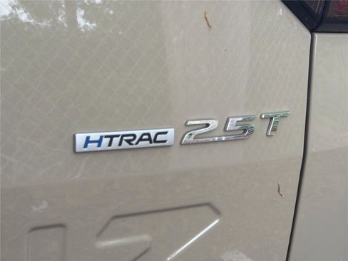 Used 2023 Hyundai Santa Cruz Limited image 8