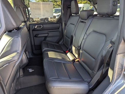 New 2025 Ford Bronco Badlands image 27