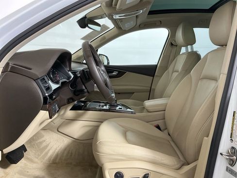 Used 2018 Audi Q7 3.0T Premium Plus w/ Premium Plus Package image 26