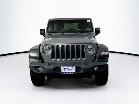 Used 2022 Jeep Wrangler Unlimited Sport image 2