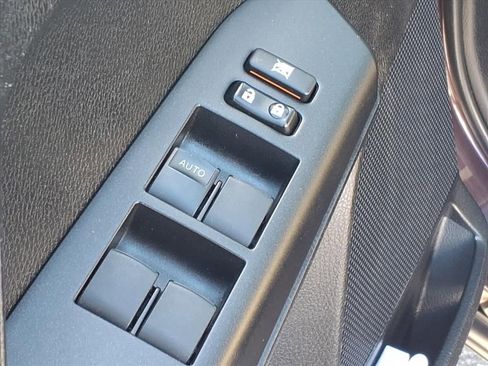 Used 2016 Toyota RAV4 XLE image 13