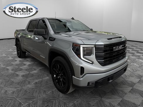 Certified 2025 GMC Sierra 1500 Elevation RWD image 7