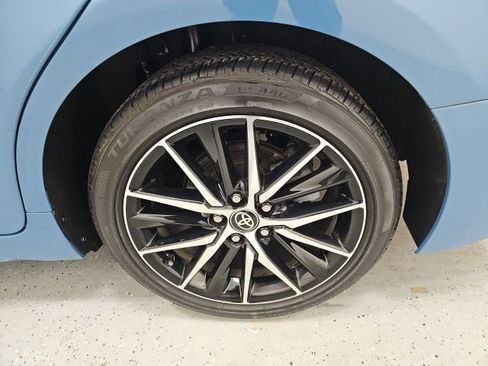 Used 2023 Toyota Camry SE image 11