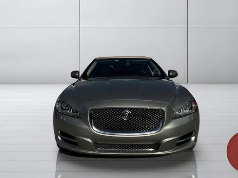 Used 2011 Jaguar XJ L RWD image 6