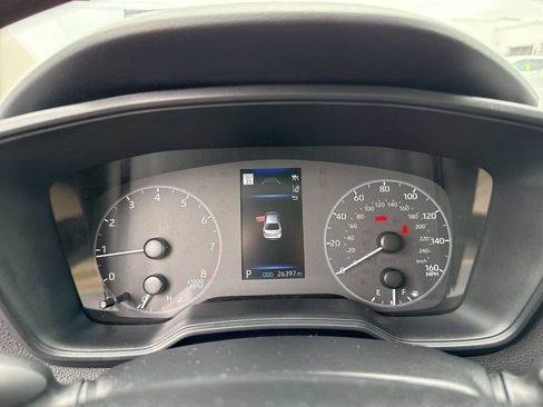 Used 2025 Toyota Corolla LE FWD image 13