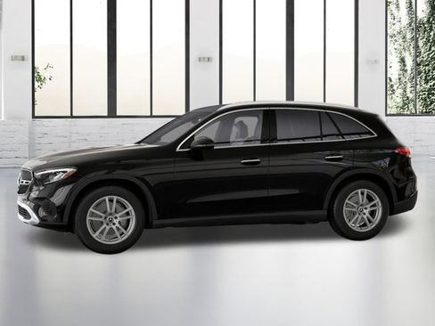 Certified 2025 Mercedes-Benz GLC 300 4MATIC image 36