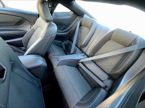 Used 2024 Ford Mustang Coupe image 33