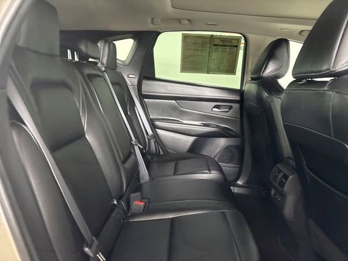 Used 2025 Nissan Murano SL image 28