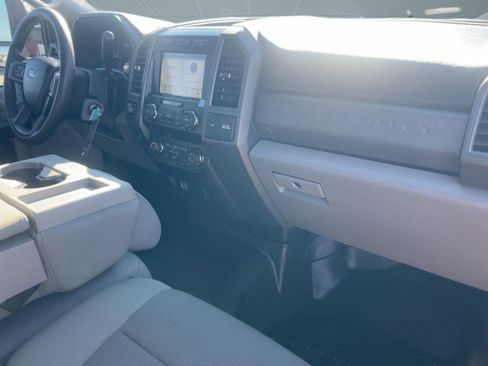Used 2019 Ford F250 XL w/ STX Appearance Package image 19