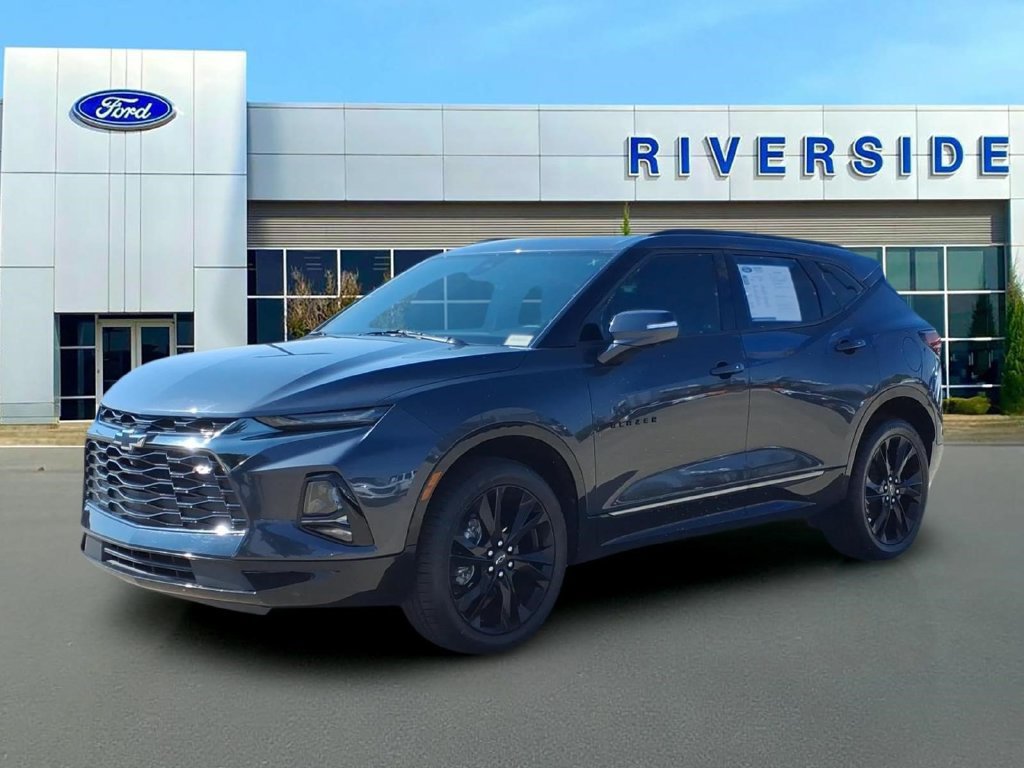 Used 2021 Chevrolet Blazer RS w/ Enhanced Convenience Package FWD image 3