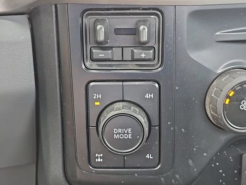 Used 2023 Ford F350 XL w/ Snow Plow Prep Package AWD/4WD image 27