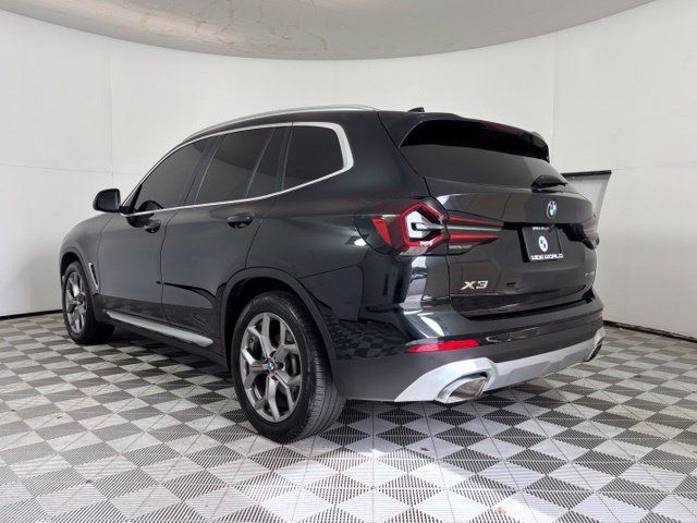 Used 2023 BMW X3 xDrive30i w/ Premium Package w/ZPA AWD/4WD image 5