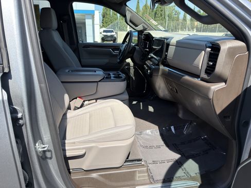 Used 2026 Chevrolet Silverado 1500 RST AWD/4WD image 10