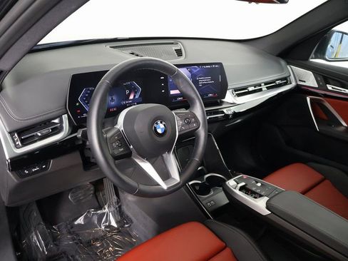 Certified 2025 BMW X1 xDrive28i w/ Convenience Package AWD/4WD image 7